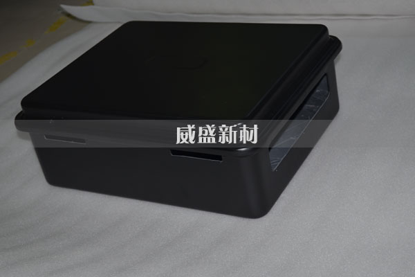 碳纤维箱体