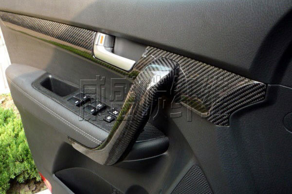 碳纤维汽车