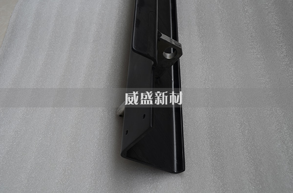 碳纤维高铁次承力结构部件