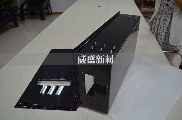 碳纤维箱体