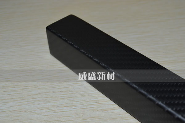 碳纤维方管
