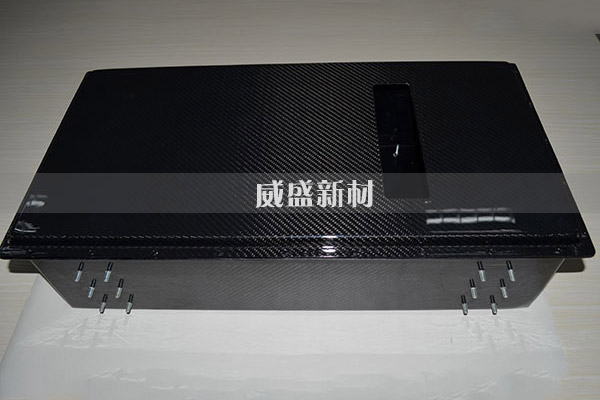 碳纤维电池箱